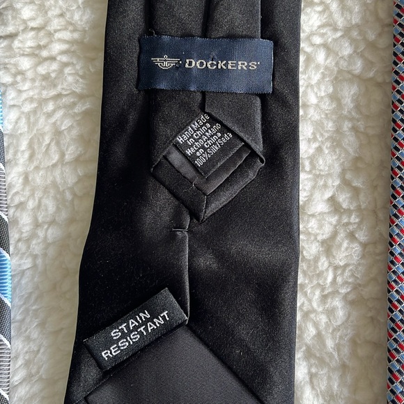 Bundle of 3 Clip on Ties - Picture 5 of 7